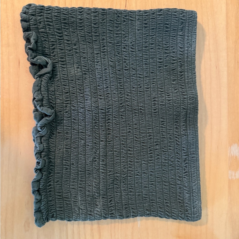 AE Ruched Tube Top - Picture 3 of 3